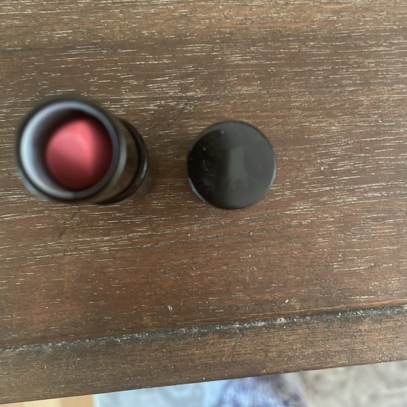 Trish McEvoy color -Perfect Pink lipstick- never used - Picture 3 of 3